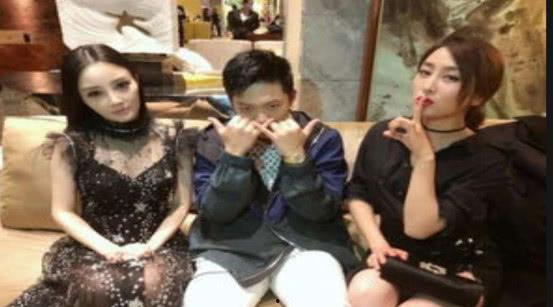 群众吃瓜娱乐圈视频